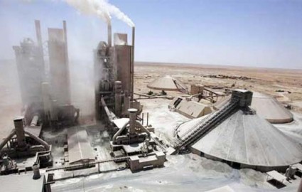 نگرانی صنایع سیمان و فولاد از قطعی گاز و تعطیلی