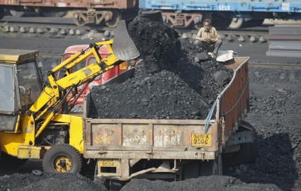 هند به واردات زغال سنگ کک از روسیه ادامه می‌دهد