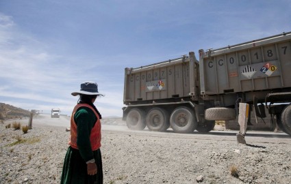 دولت پرو به دنبال جلب رضایت مردم ساکن در مناطق معدنی