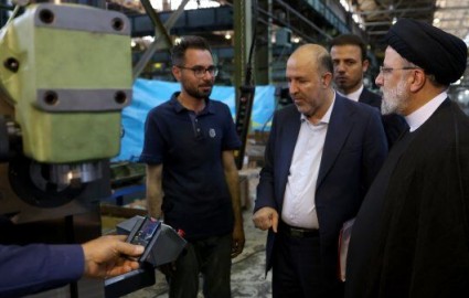 رئیس جمهور از شرکت ماشین‌سازی تبریز بازدید کرد