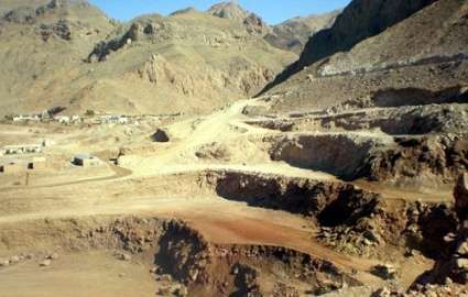 عمان، غول معدنی اعراب می‌شود