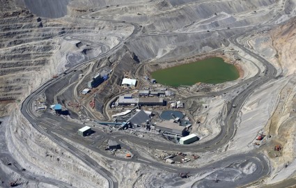 کمبود نیروی کار و تورم دو چالش بزرگ معدنکاران جهان